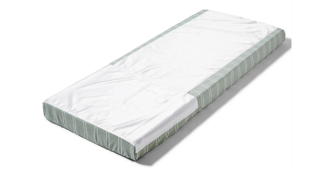 Matratze mit Gleitlaken für den Transfer und die Positionierung im Bett