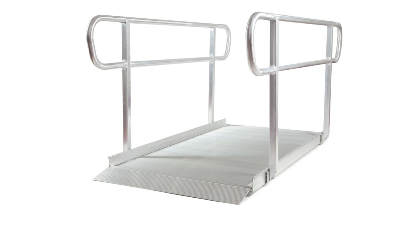 Rollstuhlrampe Hauseingang mit Geländer - 1220mm - 3050mm Lang