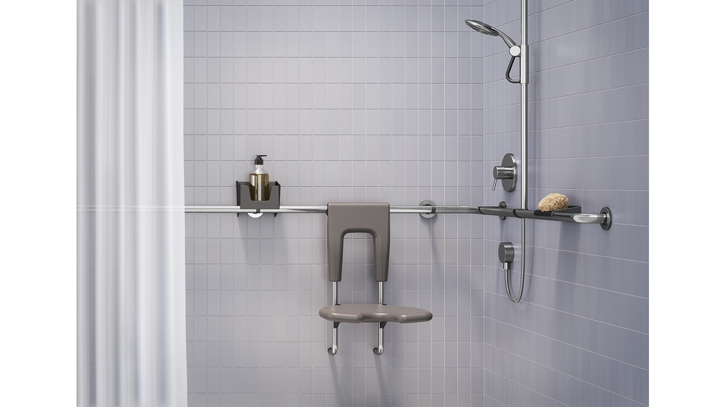 Begehbare Dusche mit Einhängesitz und Haltegriff 