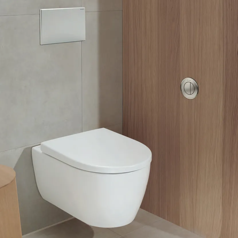 Geberit Infrarot-Fernbetätigung Typ 10 neben dem WC