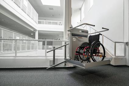 Rollstuhl-Plattformlift