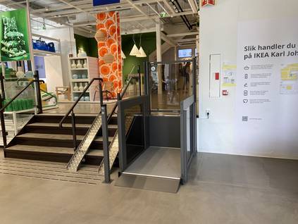 EasyLift Plattformlift – Einsatzbeispiel IKEA