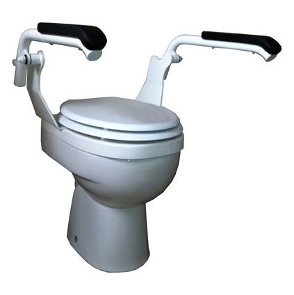 Toilette mit beidseitig integrierten Haltegriffen