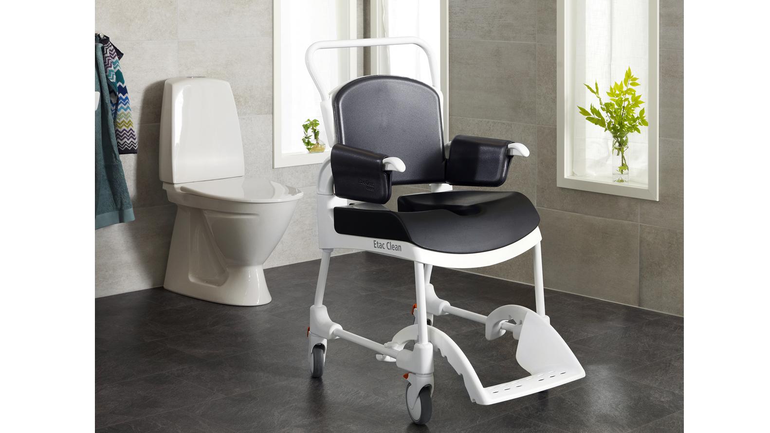 Dusch-Toilettenrollstuhl mit ergonomisch geformter Sitzauflage
